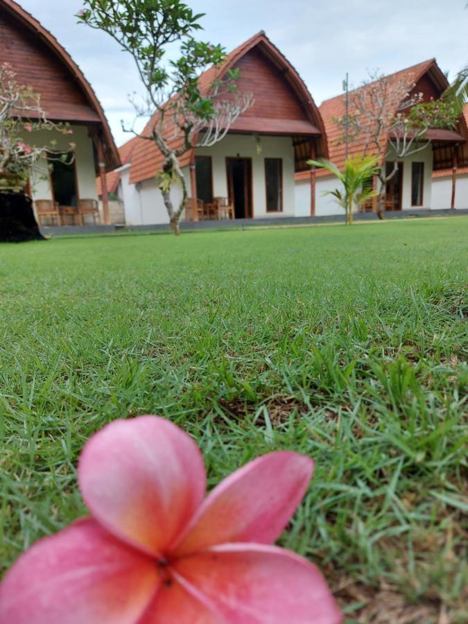 The Tinsi Hotel Toyapakeh Luaran gambar