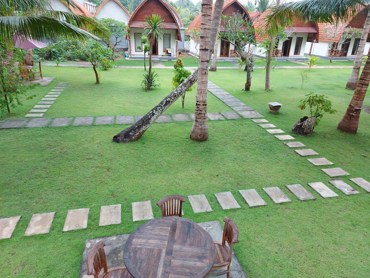 The Tinsi Hotel Toyapakeh Luaran gambar